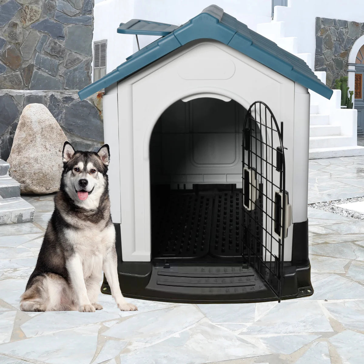Outdoor Dog Houses Multiple Size Plastic Kennel with Mesh Iron Door and Air Vents