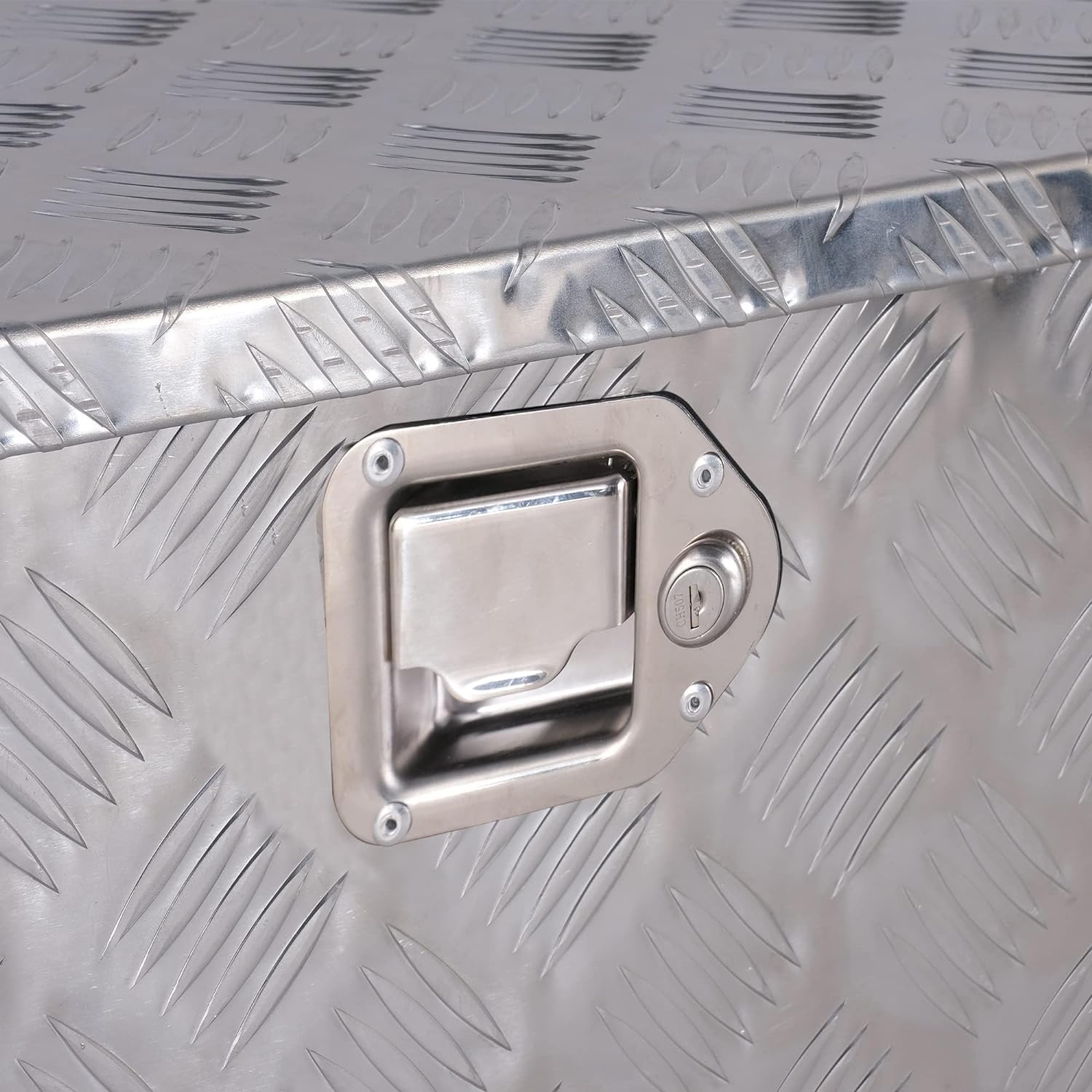 Aluminum Car Tools Storage Box with Lock for Pick Up Truck Truck Bed, Silver | karmasfar.com